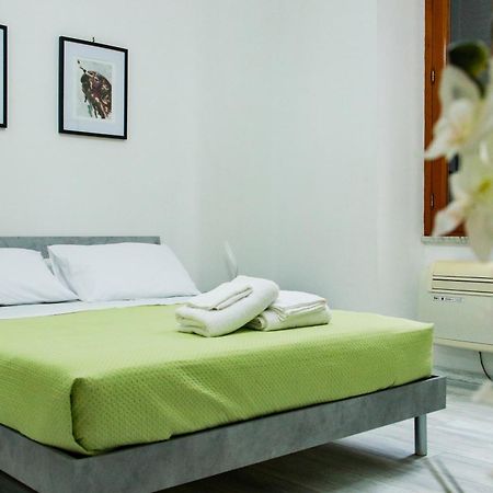 Casa Angelina - Appartamento Zona Sangiovanni Rome Buitenkant foto